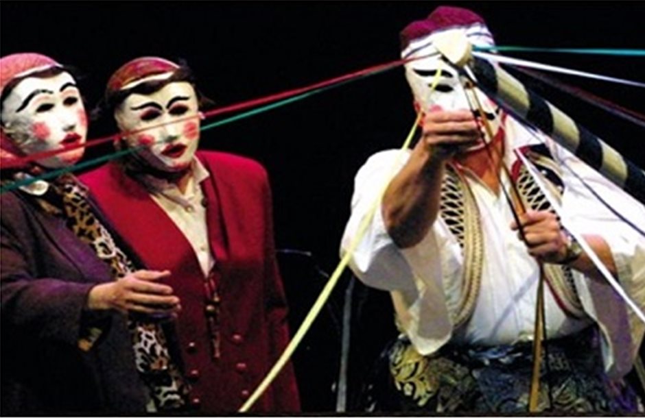 Οι μάσκες πέφτουν στο  Μουσείο Αργυροτεχνίας